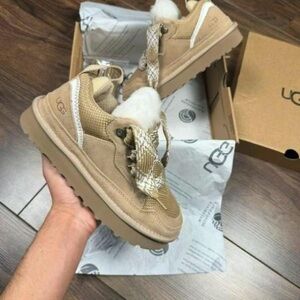 UGG LOWMEL Sand Sneakers | Classic Suede-Canvas Blend, Lightweight